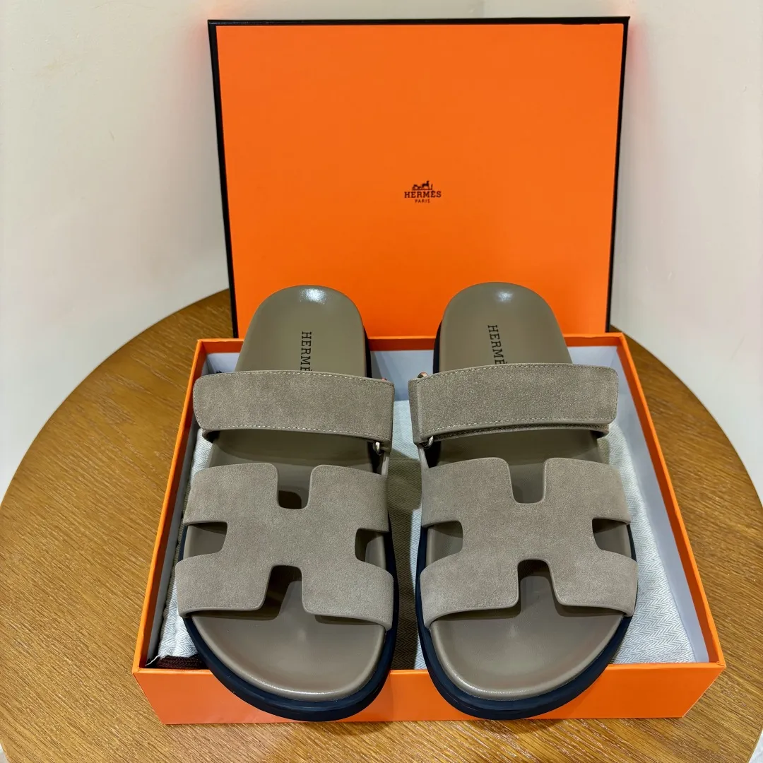 Chypre Sandal Desert Taupe Suede