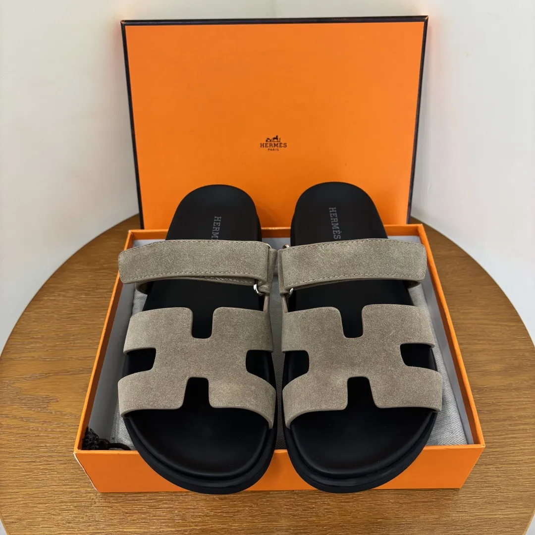 Chypre Sandal Taupe Suede