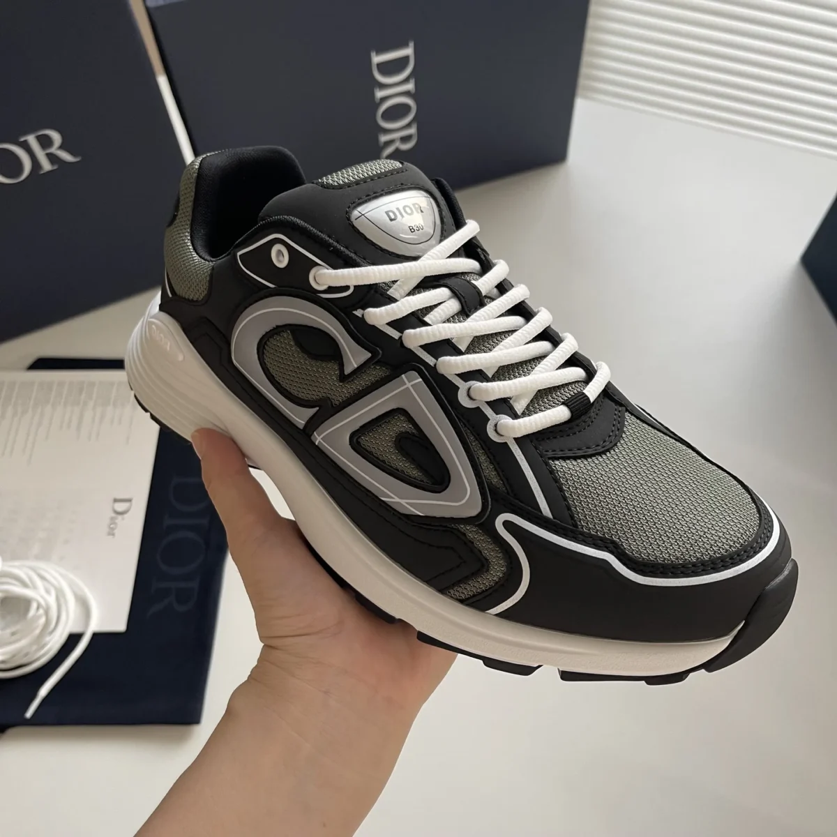 Men’s Countdown Sneaker Olive Black