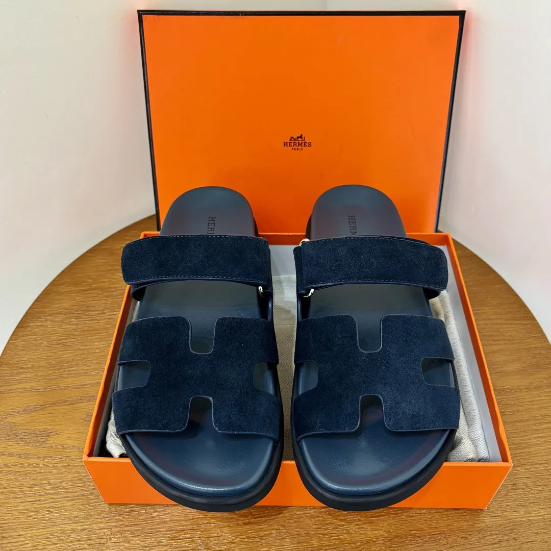 Chypre Sandal Midnight Suede Shadow