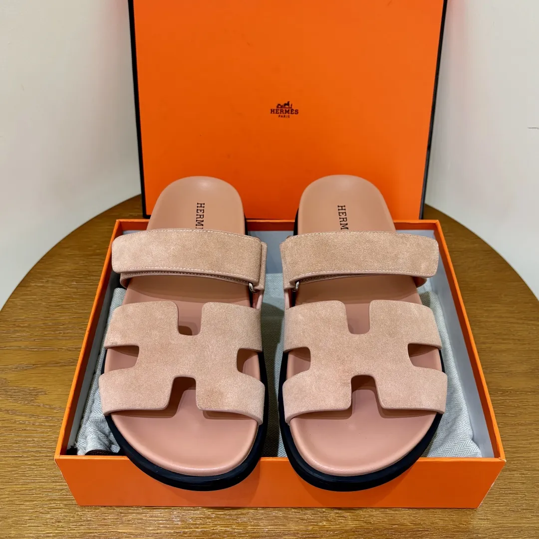 Chypre Sandal Blush Suede Edition