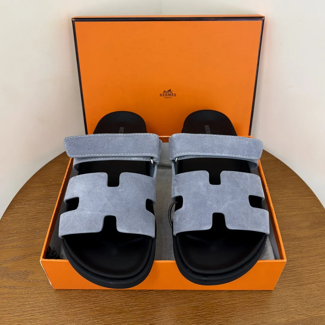 Chypre Sandal Glacier Suede