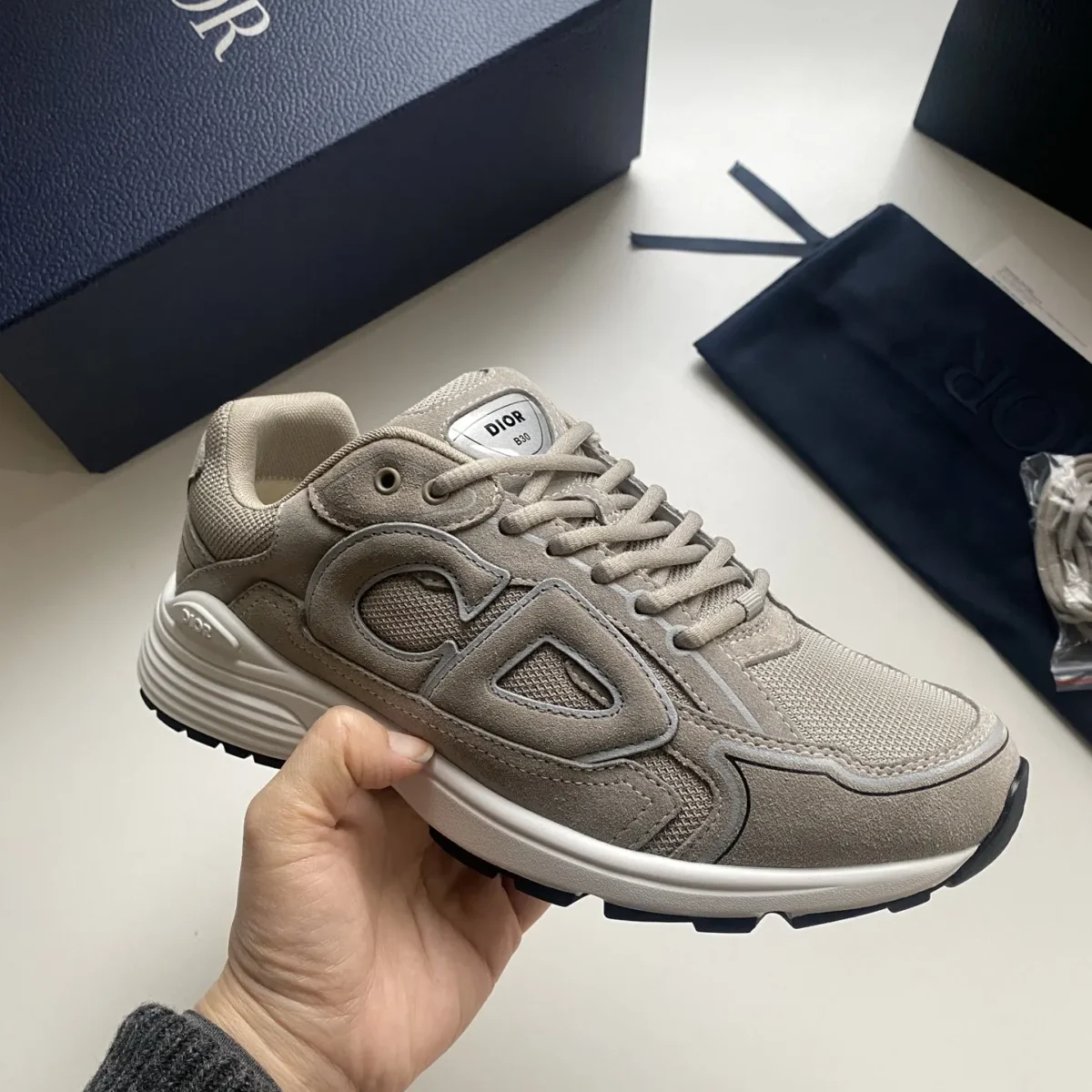 Men's Countdown Sneaker Suede Gray