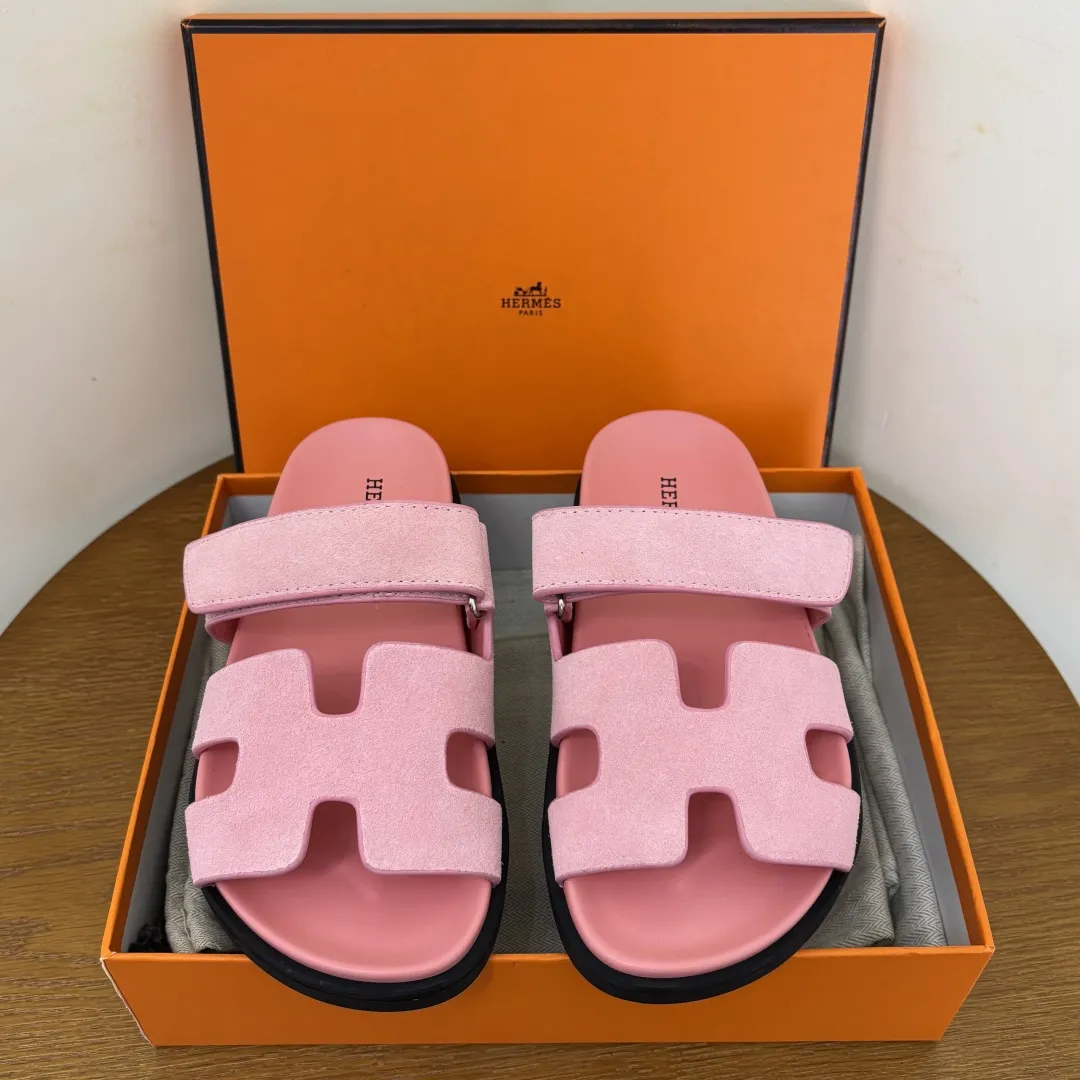 Chypre Sandal Pink Suede