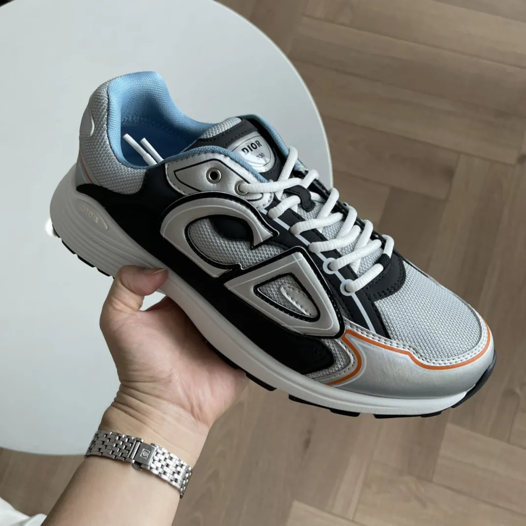 Men's Countdown Sneaker Silver Black